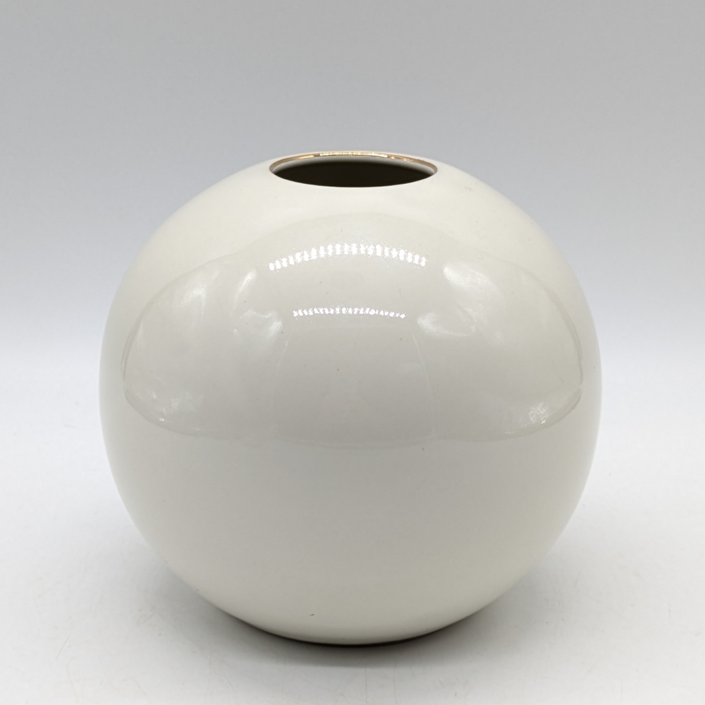 Otagiri White Glossy Ceramic Sphere Vase with Black and Gold Calla Lily Design - Picture 3 of 10
